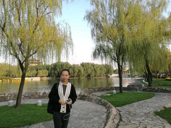 王婷婷.jpg